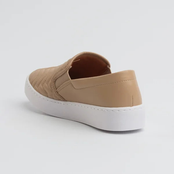 Tênis Slip on Vizzano Bege Solado Branco