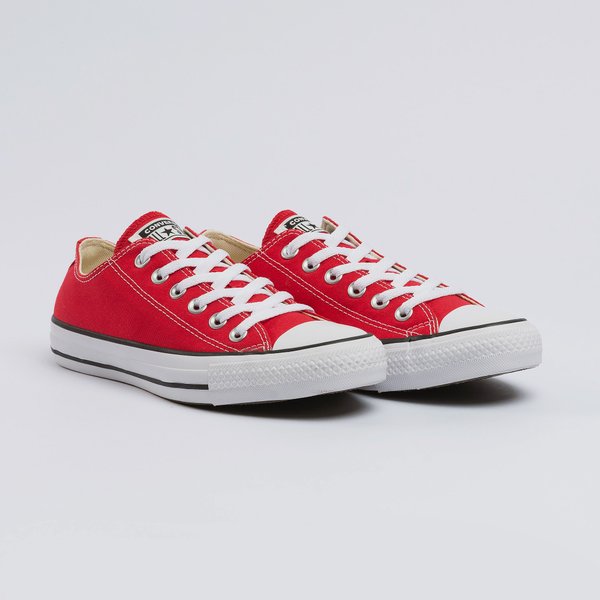 Tênis Converse Chuck Taylor all Star Cano Baixo Vermelho